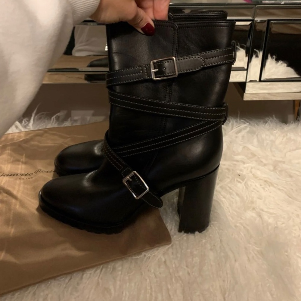Gianvito Rossi Maren Boots - Picture 8 of 10